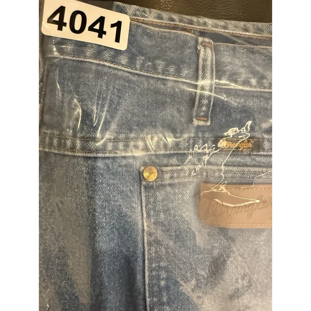 Wrangler Jeans 936PWD Cowboy Cut Slim‎ Fit Measured Fit 37x32 (Tag 38x34) Rodeo